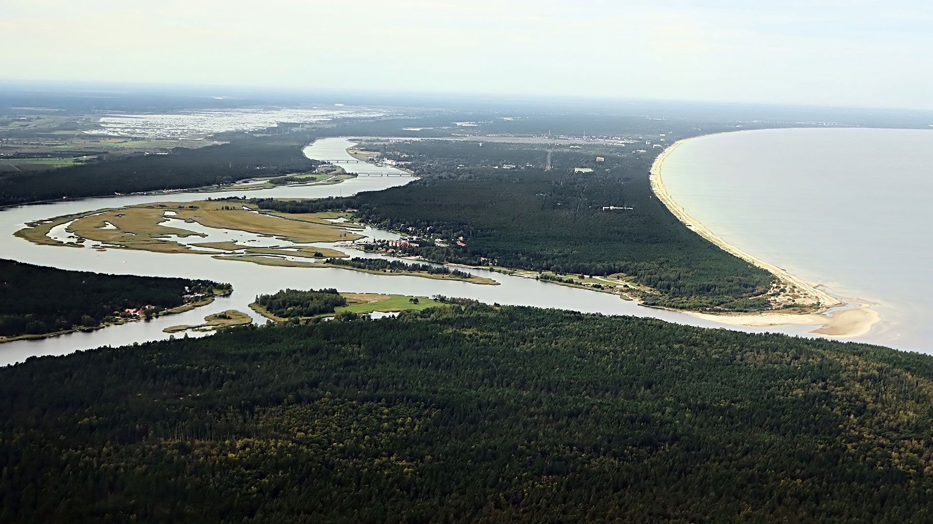 AquaINFRA Project Showcases FAIR Data Innovations at ICC 2025